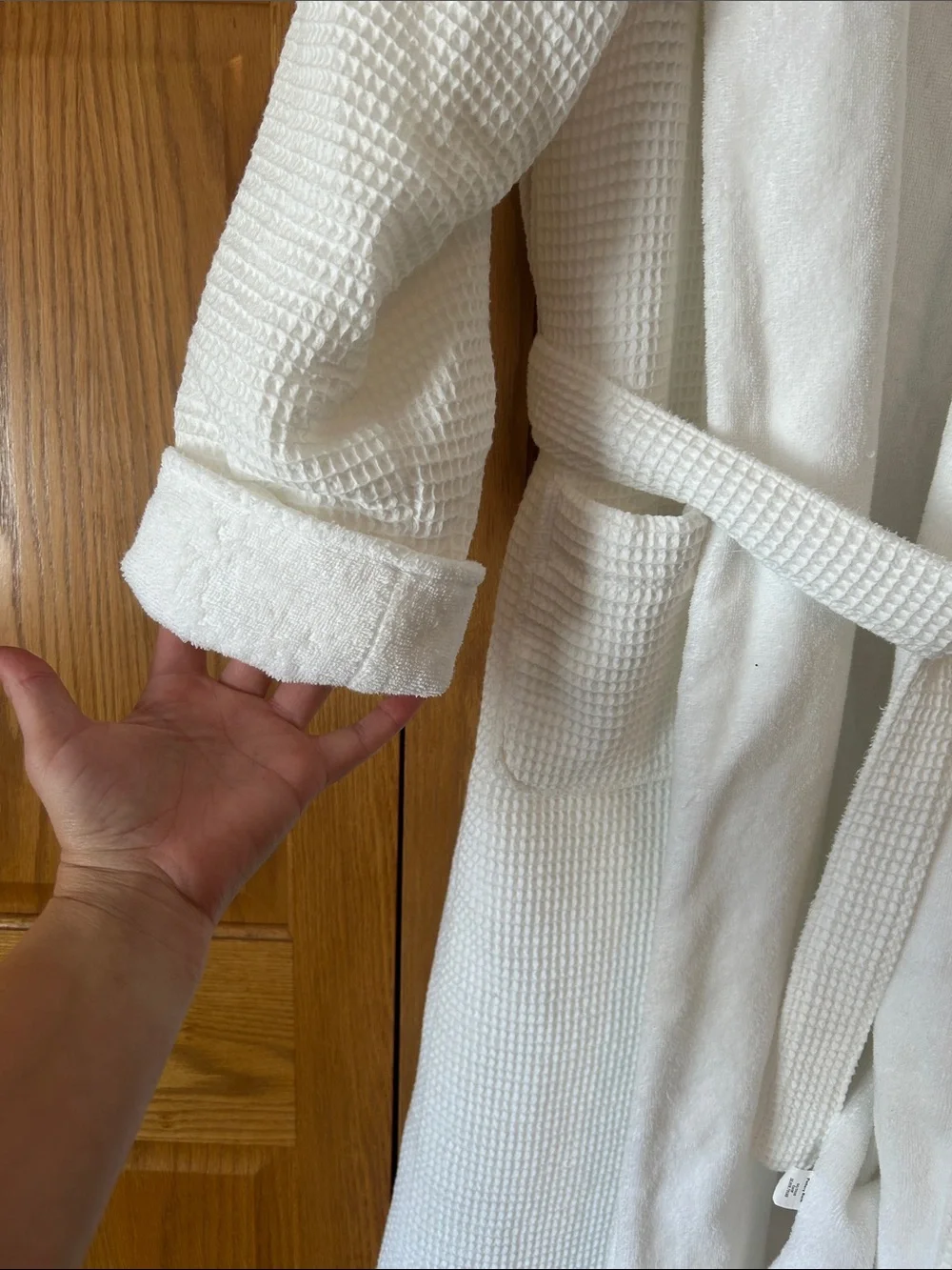 Pottery Barn - White Waffle Robe -OS